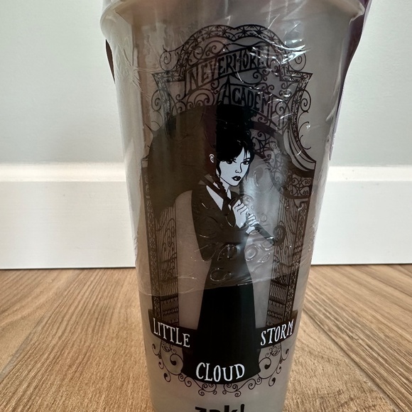 Zak! Designs 3-Pack Wednesday Nevermore Academy Glow in the Dark Tumblers 25 oz - Picture 2 of 14